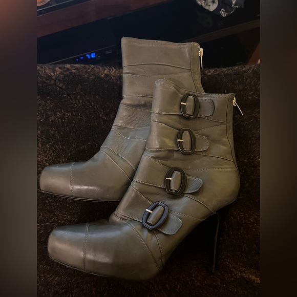 Grey Claudia Ciuti ankle boot - Picture 2 of 4